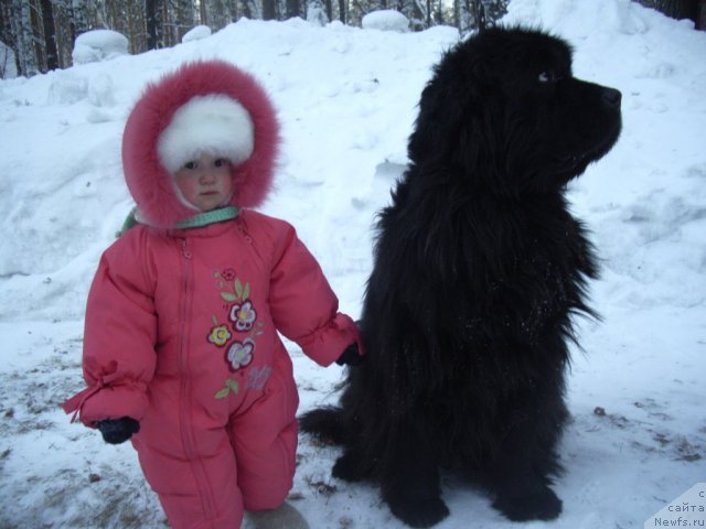 Фото: Юджиния из медвежьего яра и Полина