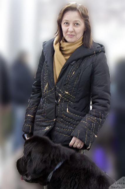 Фото: ньюфаундленд Бегущая по Волнам Вся Такая Растакая (Beguschaya po Volnam Vsya Takaya Rastakaya), Ольга Королева