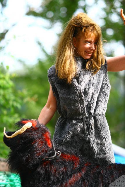 Фото: ньюфаундленд Роскошь Золотая, Валентина Степанова